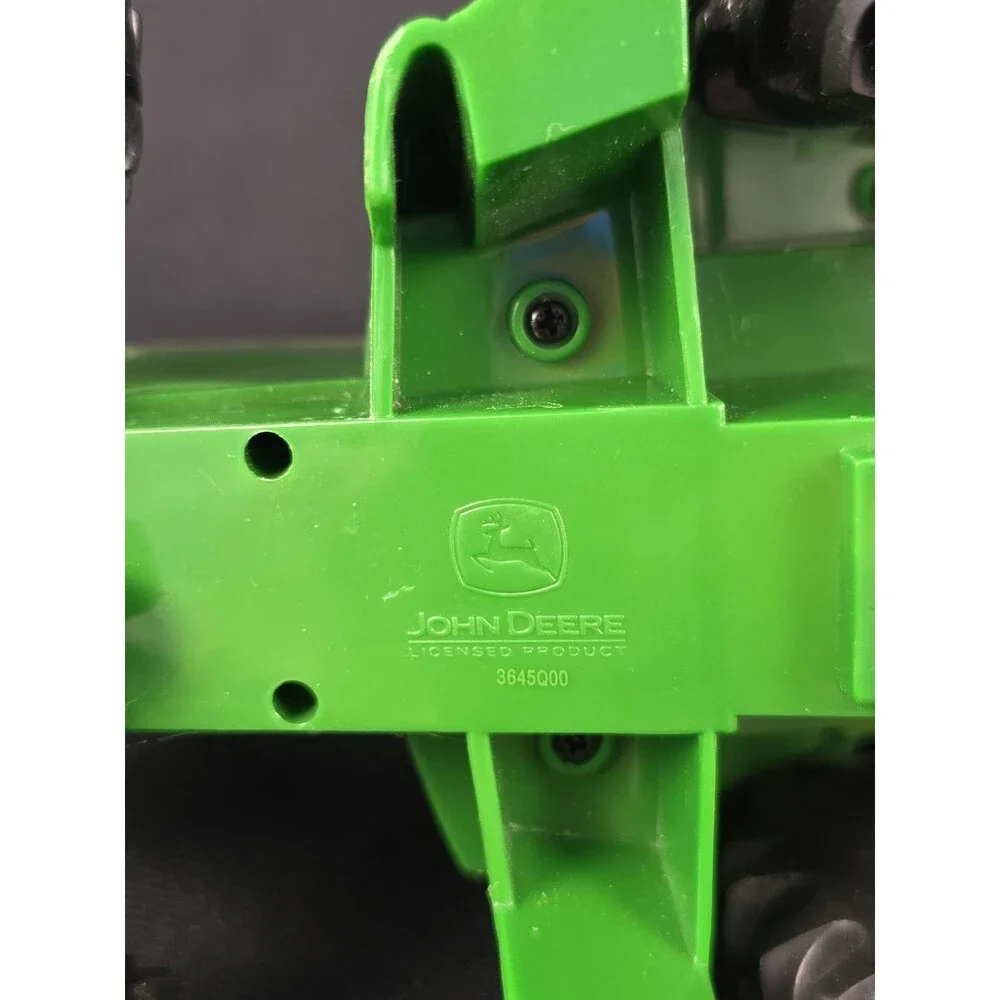 ERTL JOHN DEERE TOY TRACTOR ERTL Die-cast 7